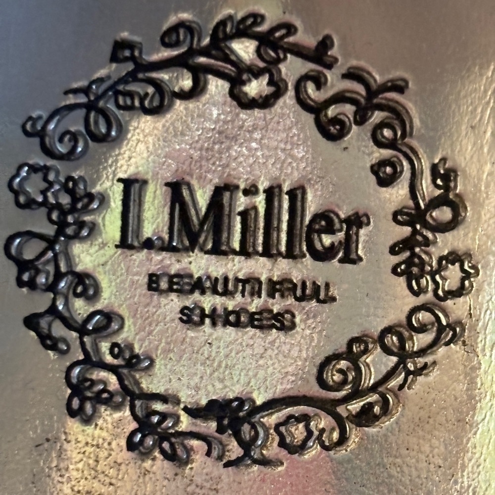 I. MILLER Silver Sparkle High Heel Peep Toe Shoes Size 8 - Picture 2 of 5
